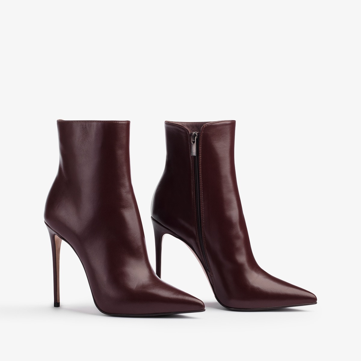 Stitted heel Ankle Boots Le Silla official website