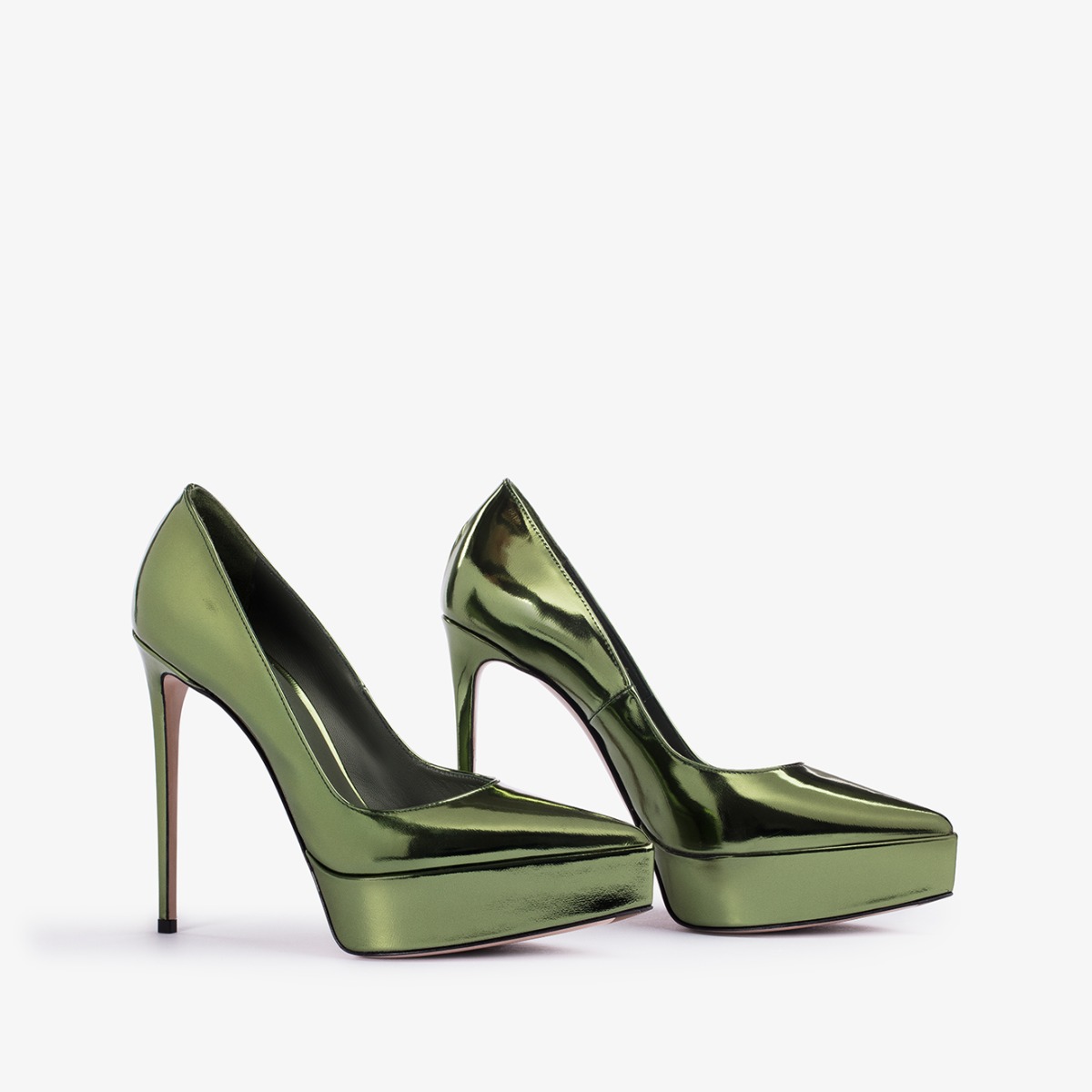 注目ブランド Pyrite green metallic platform pump - Le Silla 靴