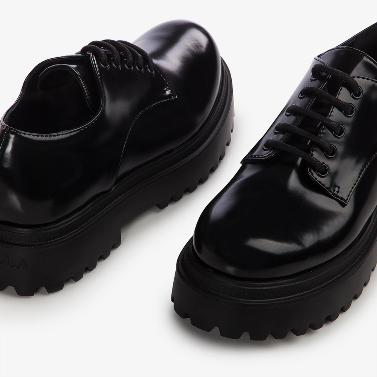 Black faux leather platform derby shoe - Le Silla