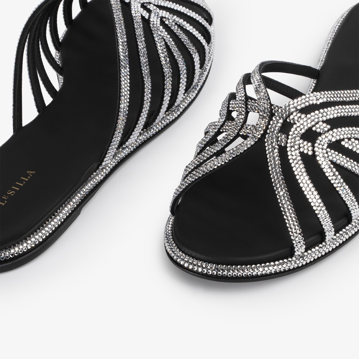 EMBRACE SANDAL - Le Silla | Official Online Store