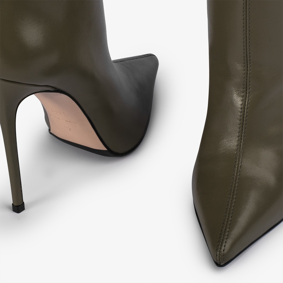 CUISSARD EVA 120 mm - Le Silla | Official Online Store