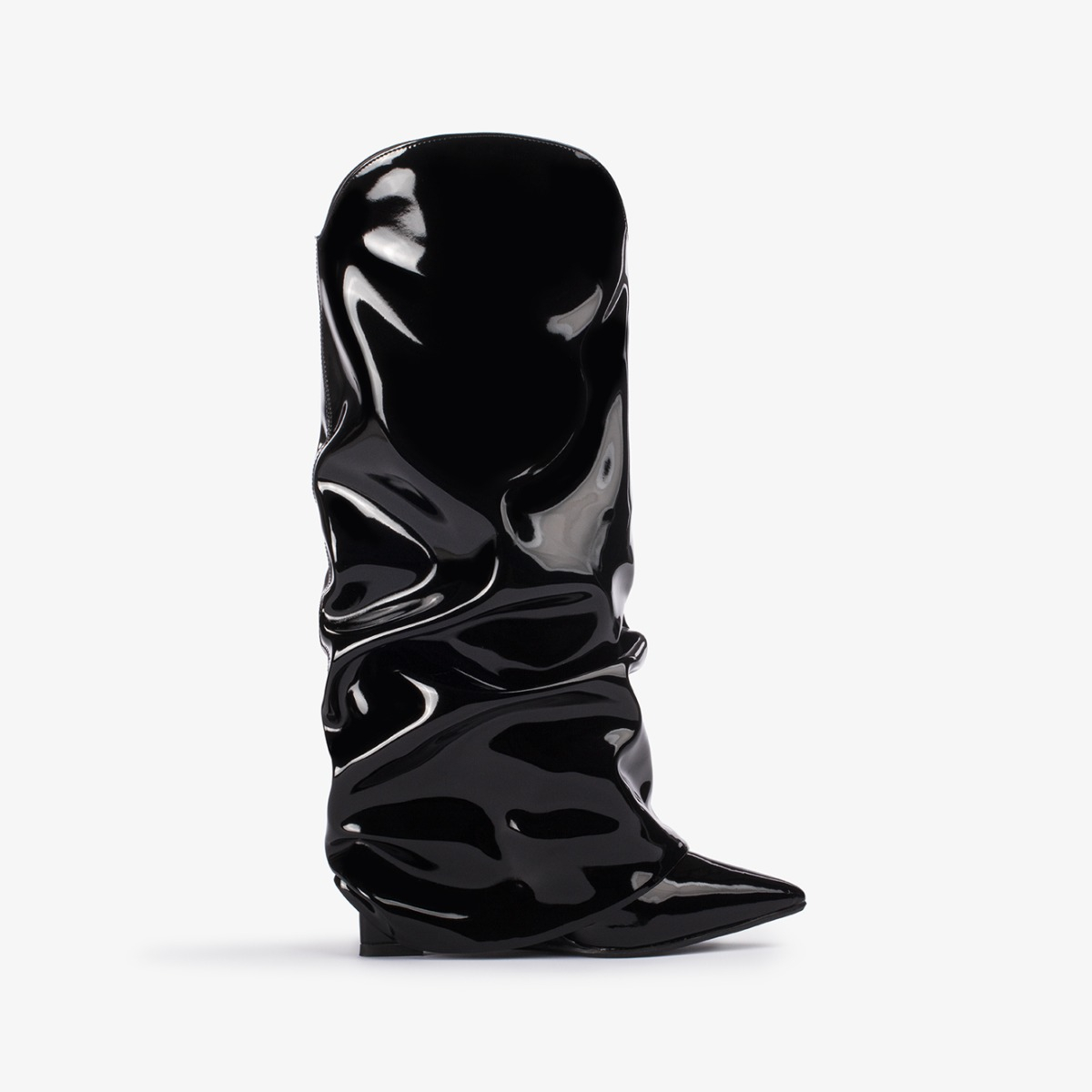 Black vinyl cuffed Western inspired knee boot Le Silla