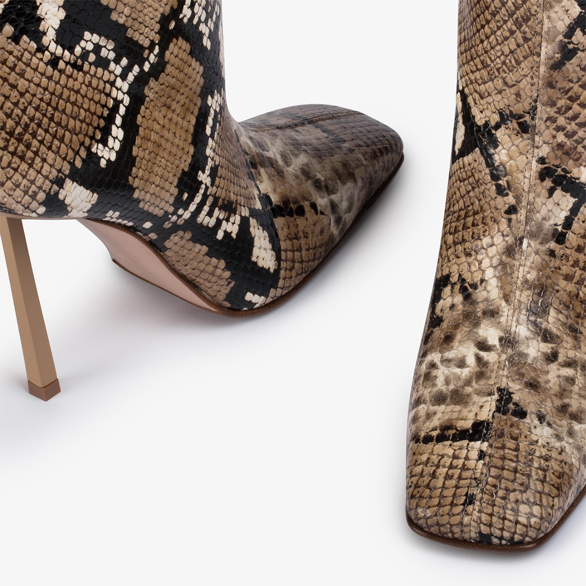 CUISSARDE VITTORIA 110 mm - Le Silla | Official Online Store