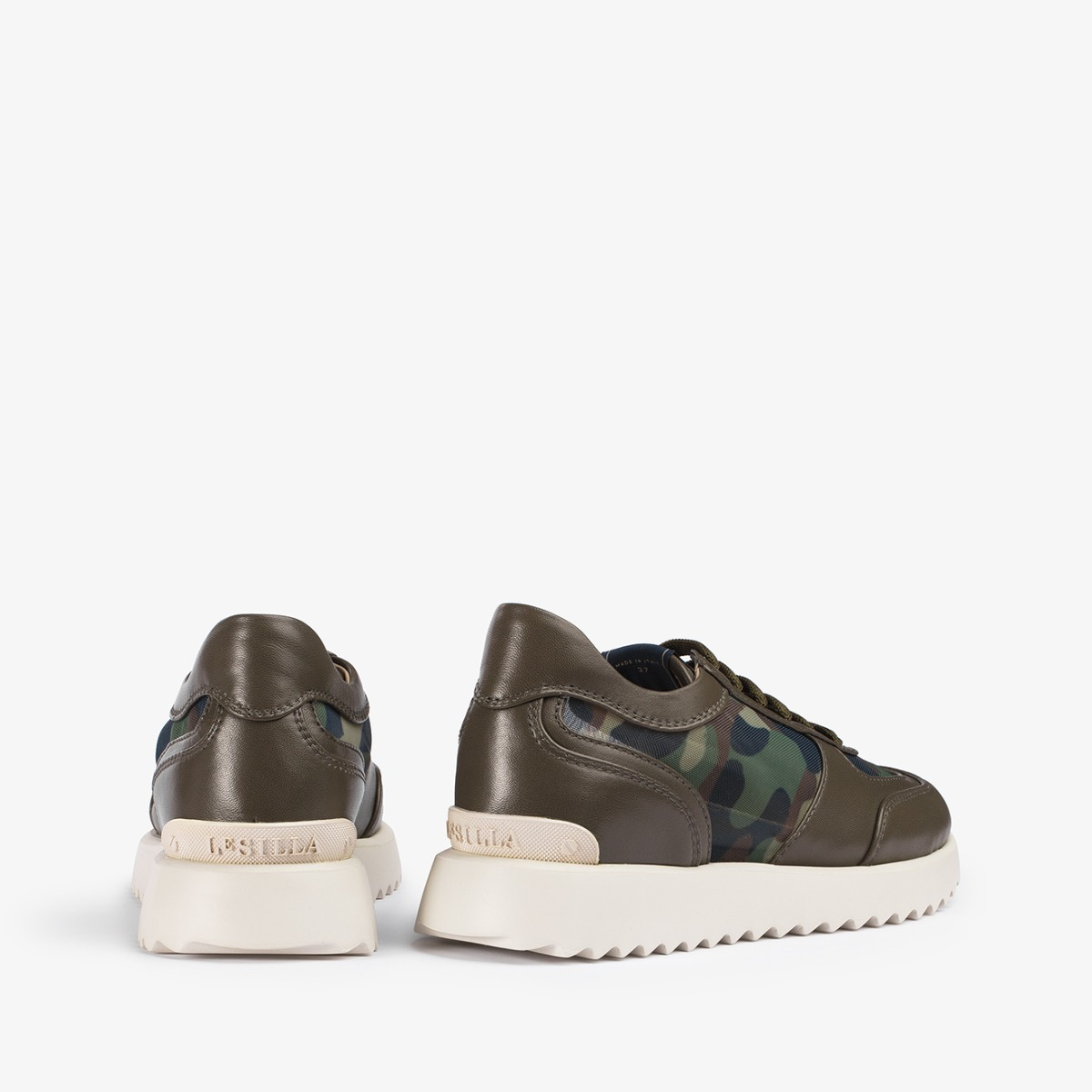 CLAIRE RUNNING - Le Silla | Official Online Store