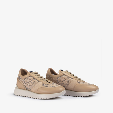 RUNNING CLAIRE TOWER | Le Silla